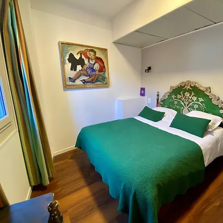 호텔 Des Templiers 2*